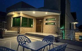 Graceland House F8